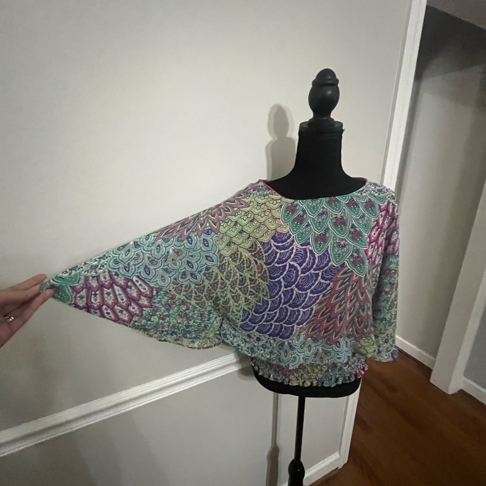 Chaus Women’s Sz M Blouse Dolman Sleeve Smocked Waist Vibrant Airy Stretch Waist - Picture 3 of 8
